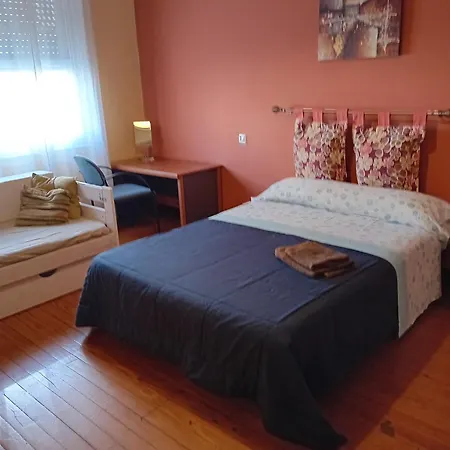 Piso Gran Via ויגו